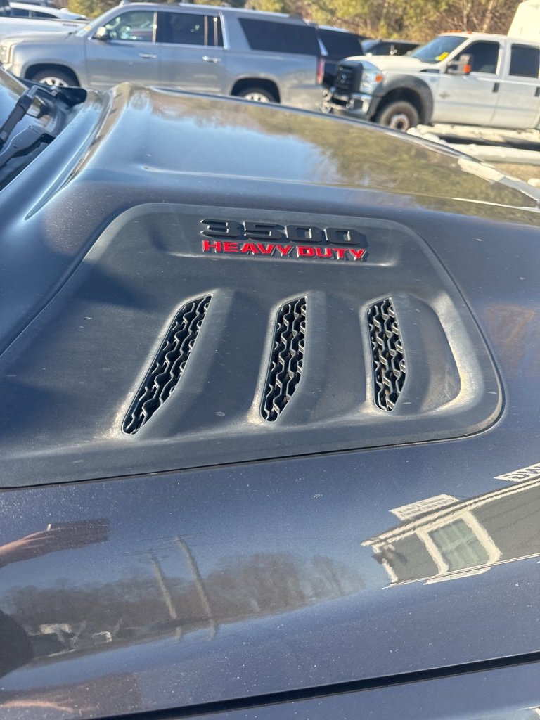 Used 2024 RAM 3500 Laramie w/ Night Edition image 25