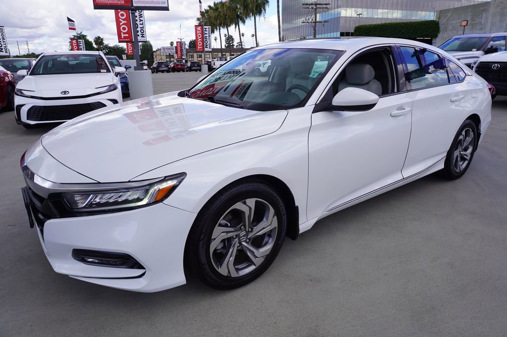 Used 2018 Honda Accord EX image 4