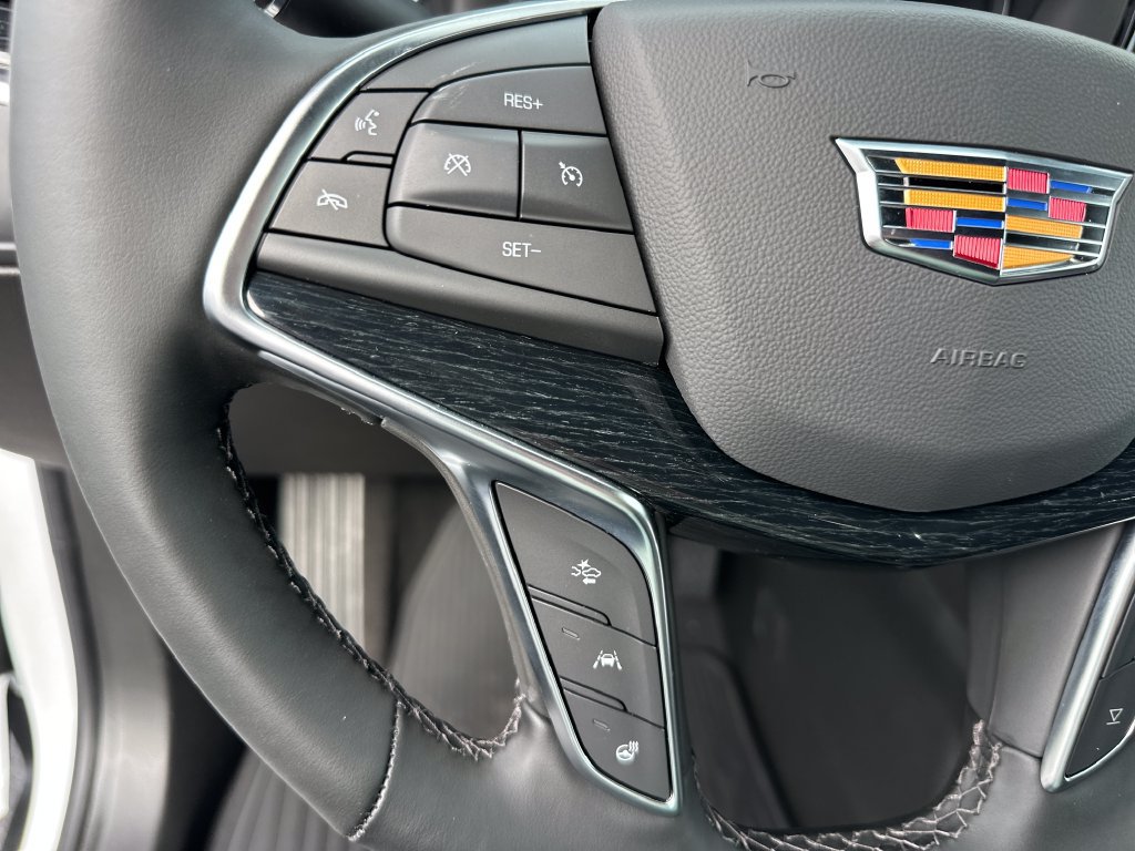 New 2026 Cadillac XT5 Premium Luxury AWD/4WD image 18