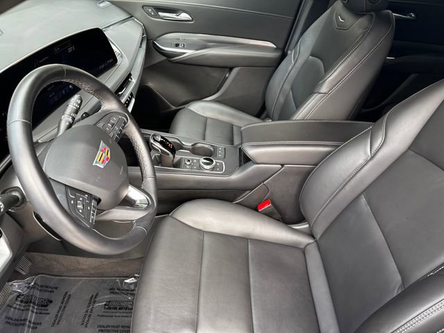 Certified 2025 Cadillac XT4 Premium Luxury image 9