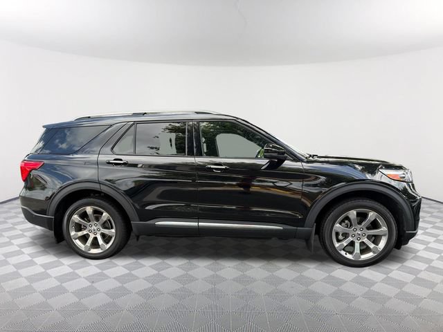 Used 2020 Ford Explorer Platinum w/ Premium Technology Package AWD/4WD image 4