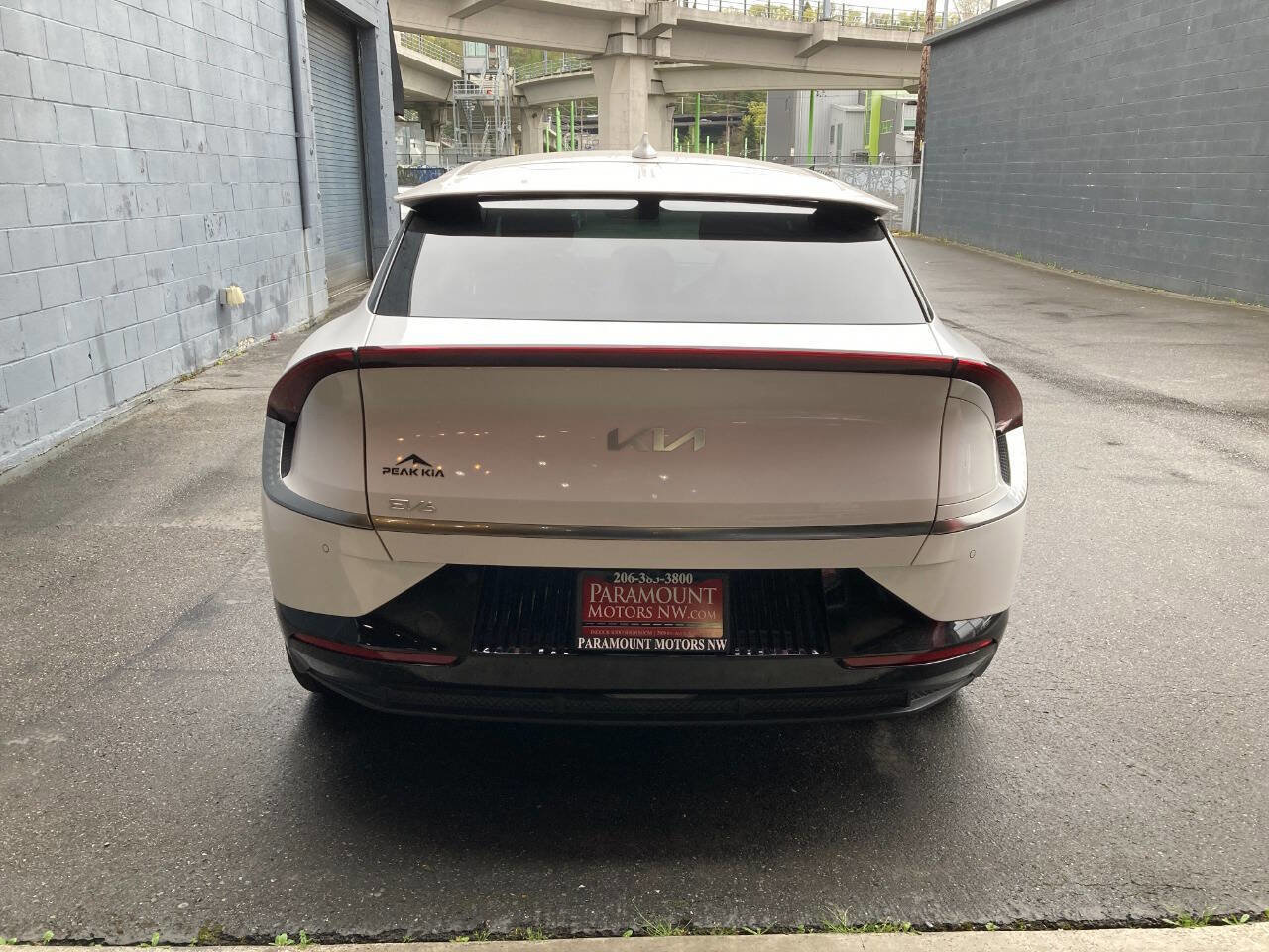 Used 2024 Kia EV6 Wind w/ Wind Technology Package image 4