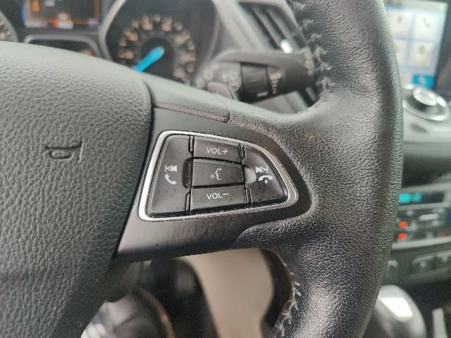 Used 2017 Ford Escape Titanium FWD image 27