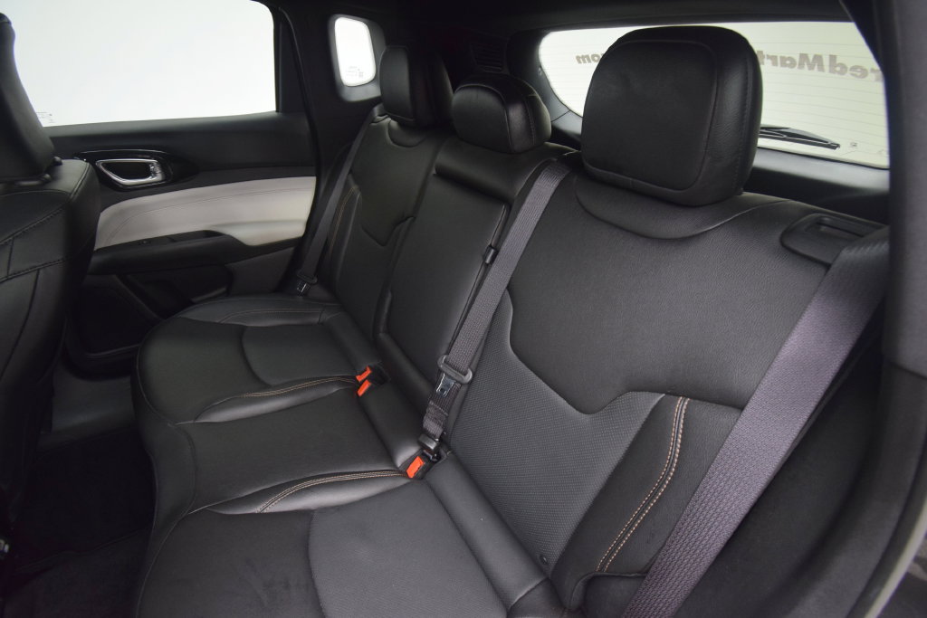 Used 2023 Jeep Compass Limited AWD/4WD image 17