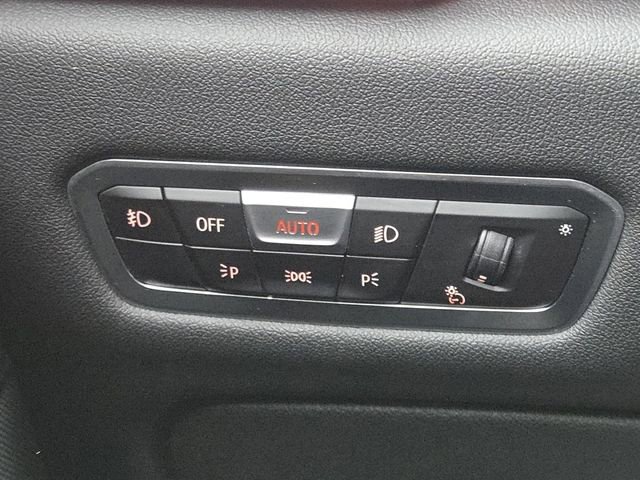 Used 2020 BMW X5 xDrive40i w/ M Sport Package image 12