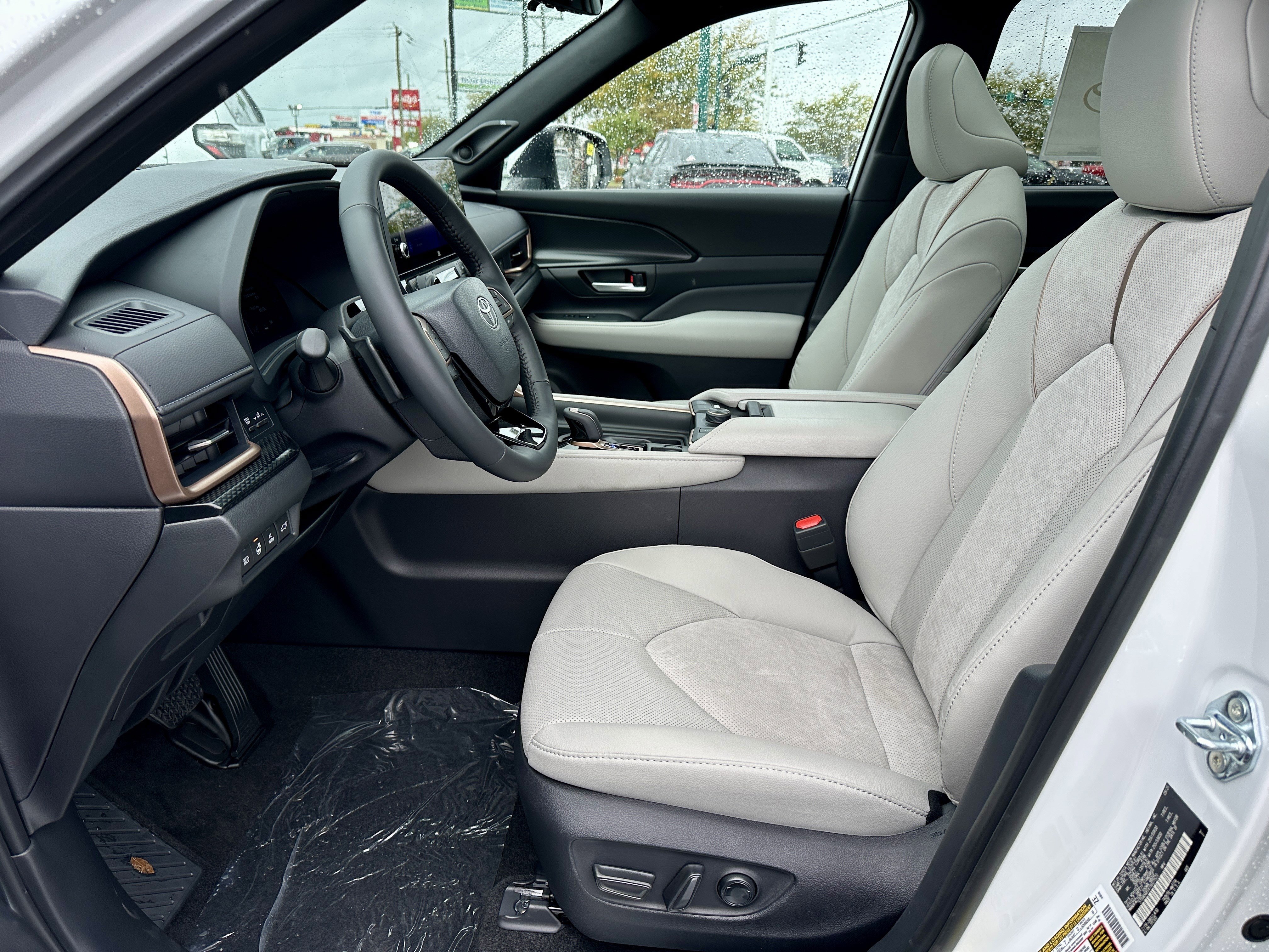 New 2026 Toyota Grand Highlander AWD Hybrid image 26