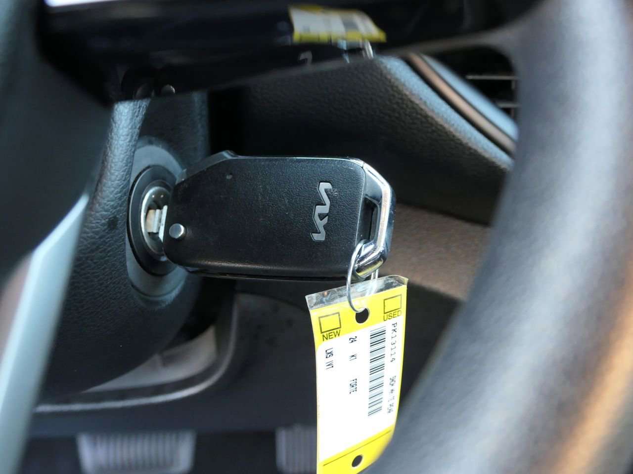 Used 2024 Kia Forte LXS image 16