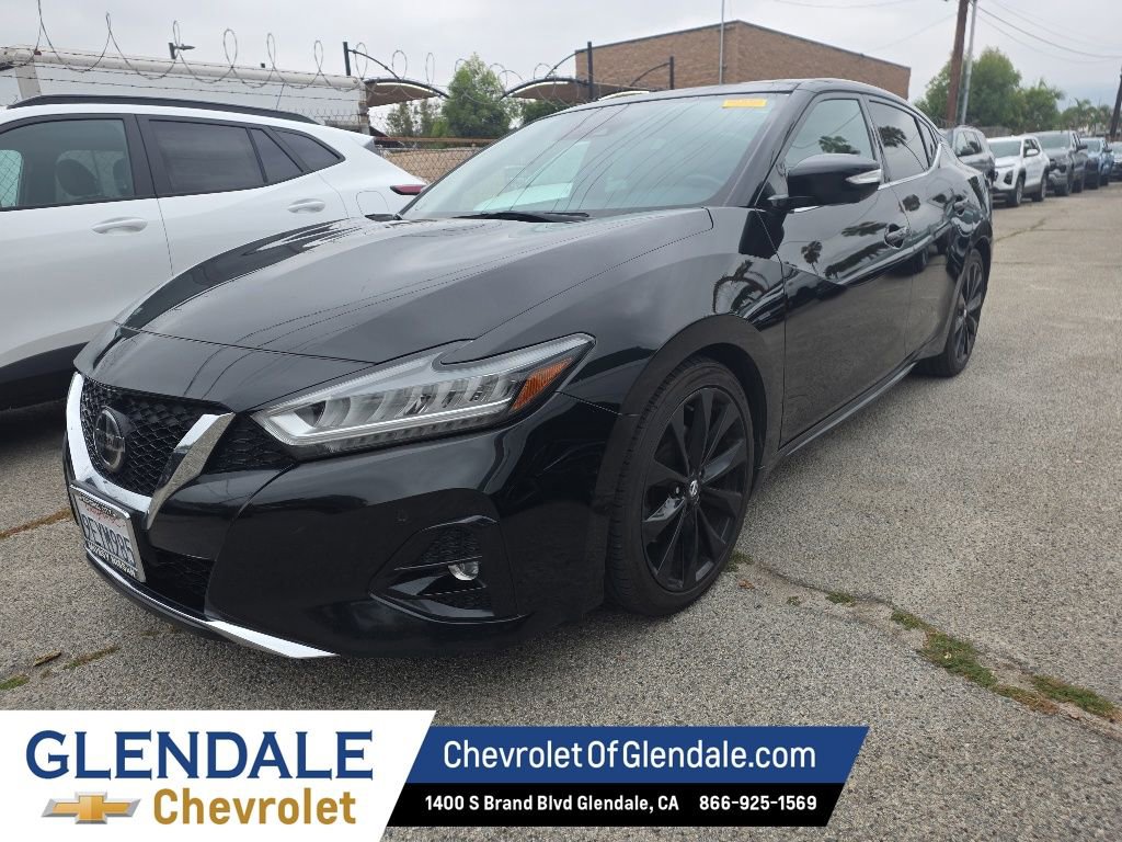 Used 2019 Nissan Maxima SR w/ Premium Package FWD image 3