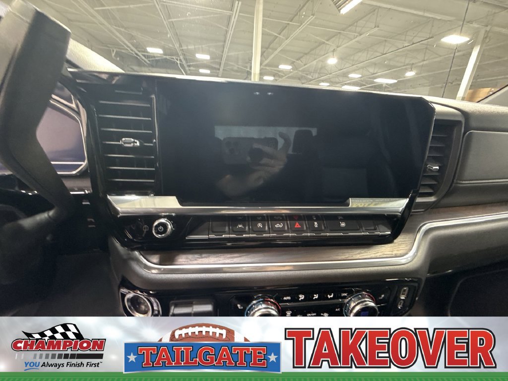 Certified 2025 GMC Sierra 1500 SLT AWD/4WD image 14