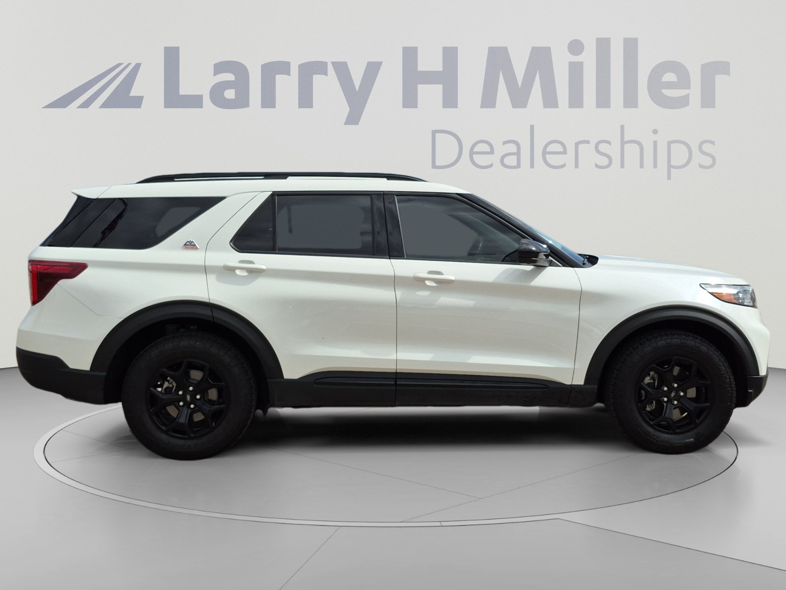Used 2023 Ford Explorer Timberline w/ Timberline Technology Package AWD/4WD image 6