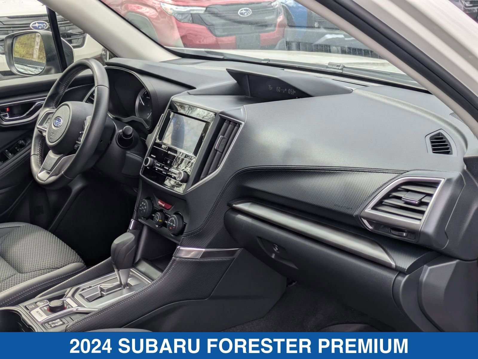 Used 2024 Subaru Forester Premium image 36