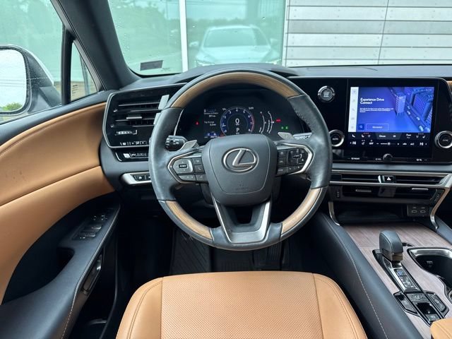 Used 2023 Lexus RX 350 Premium w/ Accessory Package FWD image 12