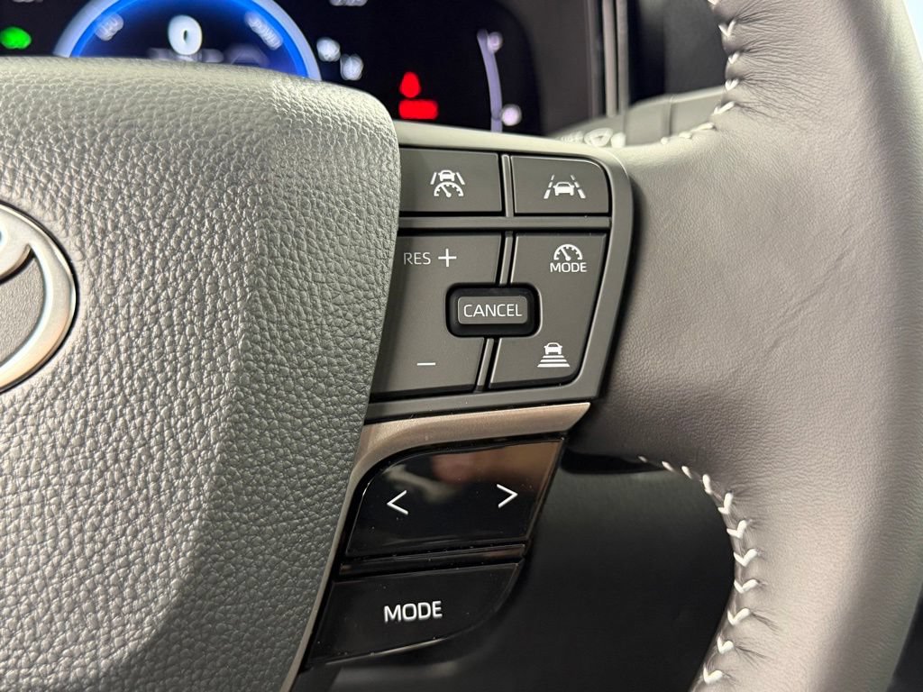 Used 2026 Toyota Camry SE w/ Multimedia Upgrade Package FWD image 22