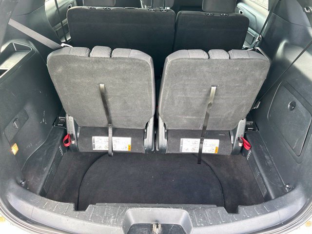 Used 2018 Ford Explorer XLT w/ Equipment Group 201A FWD image 43