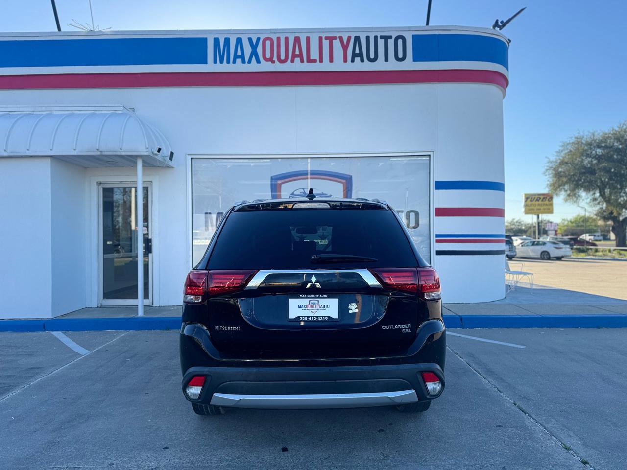 Used 2018 Mitsubishi Outlander SE image 25