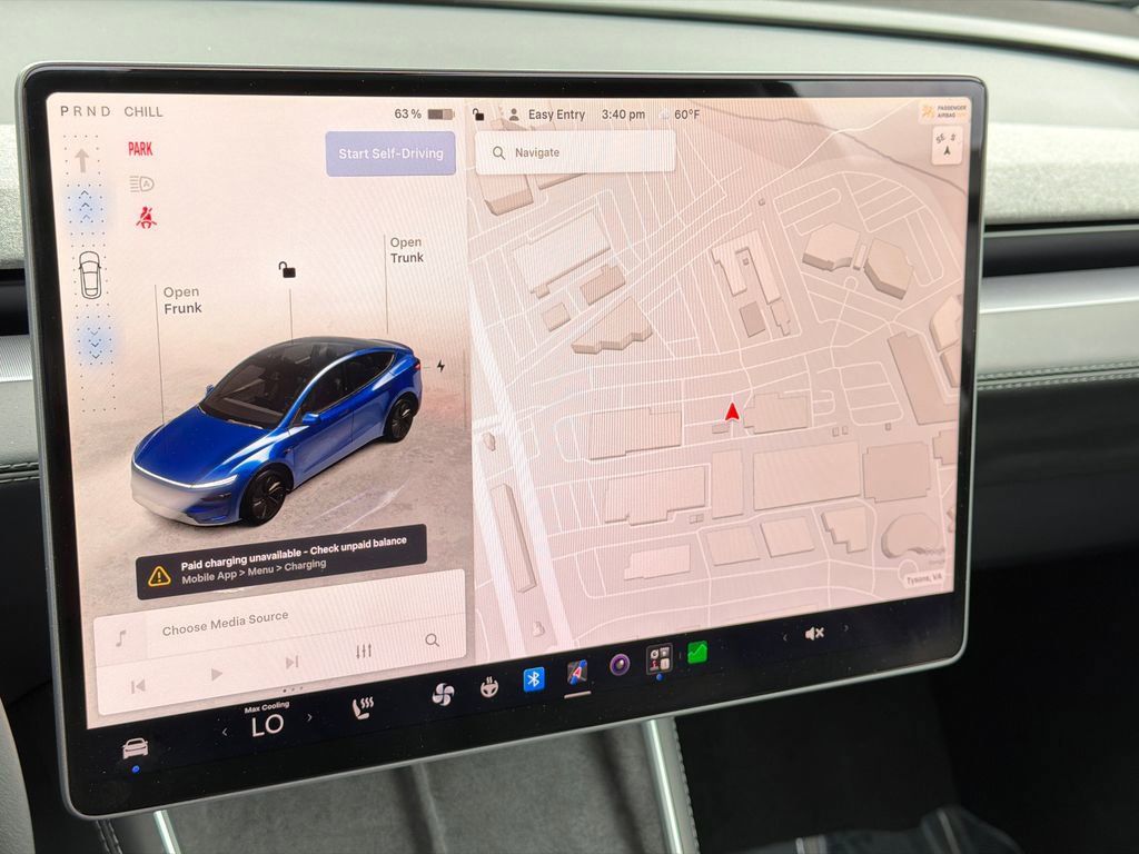 Used 2026 Tesla Model Y 2WD image 23