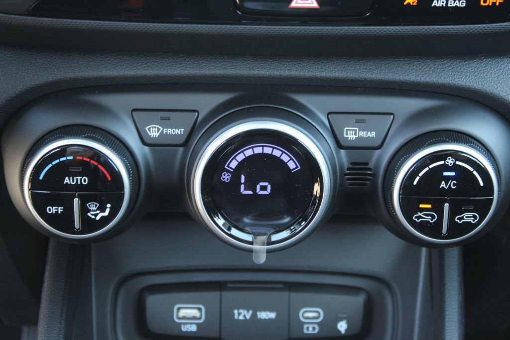 New 2026 Hyundai Venue SEL FWD image 22