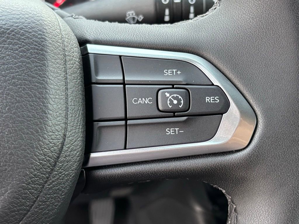 New 2026 Jeep Compass Altitude image 17