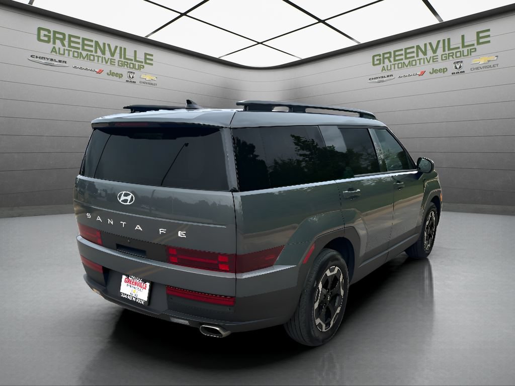 Used 2026 Hyundai Santa Fe SEL FWD image 5