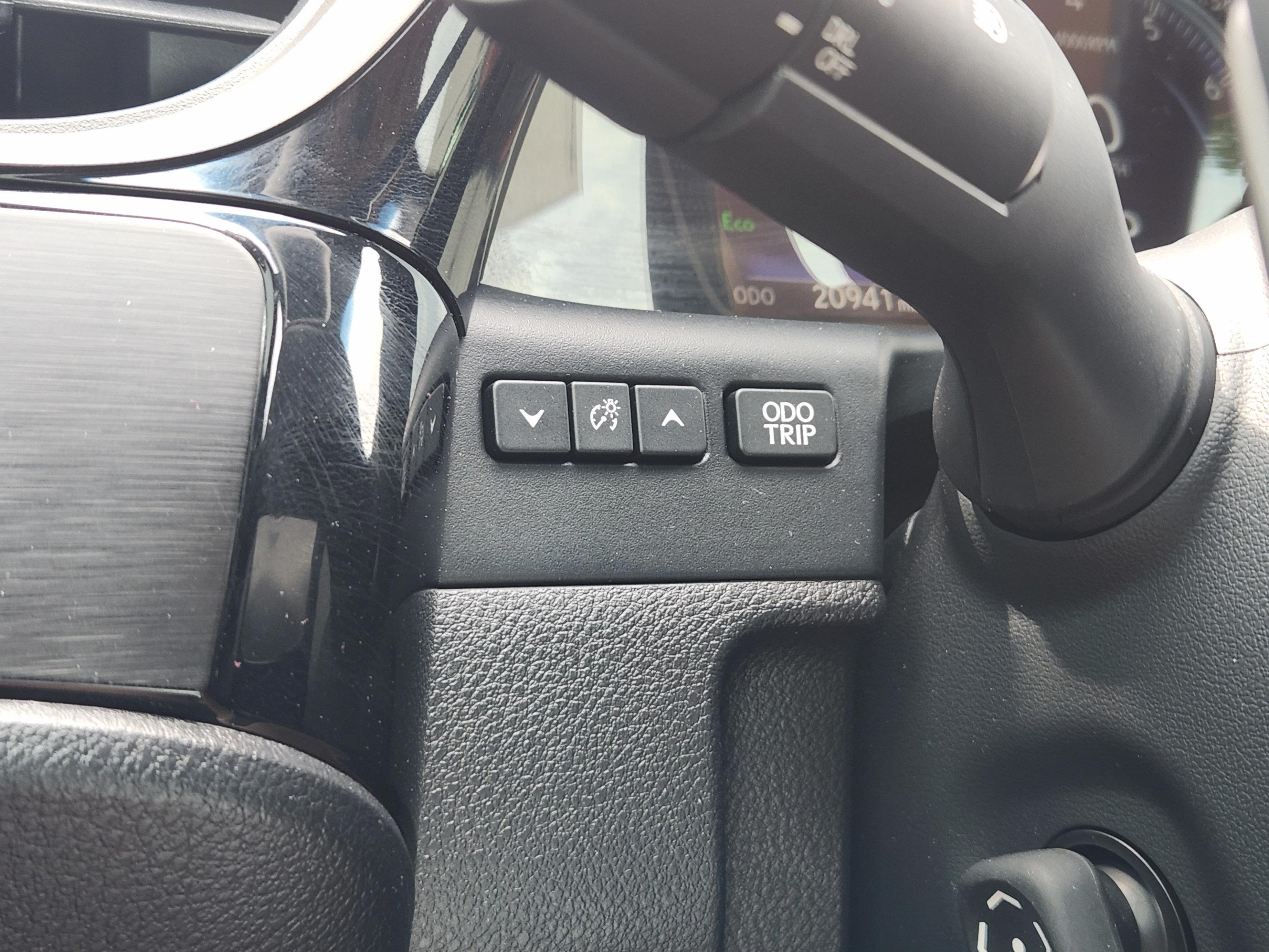 Certified 2025 Lexus ES 350 w/ Premium Package FWD image 17