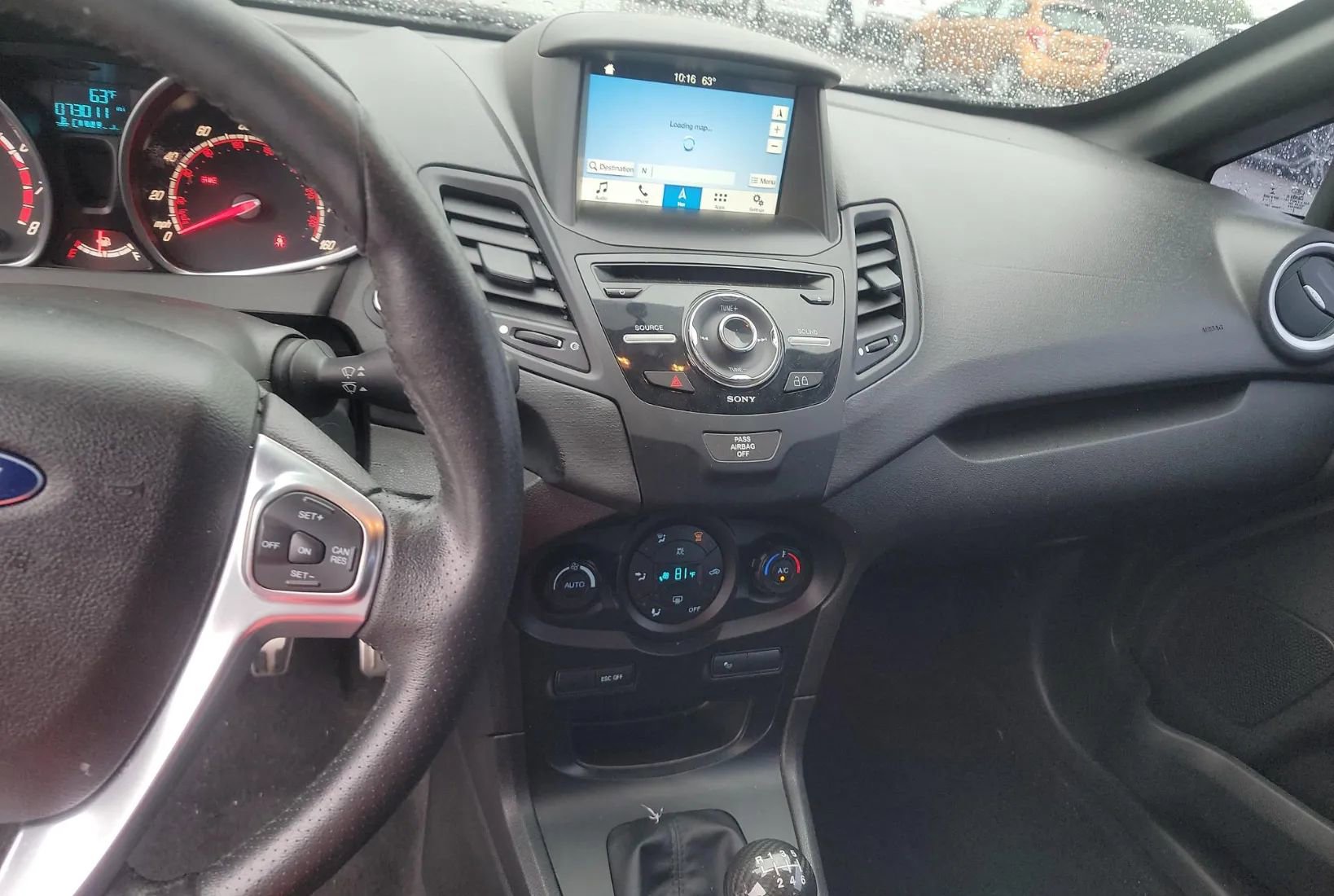 Used 2018 Ford Fiesta ST FWD image 12