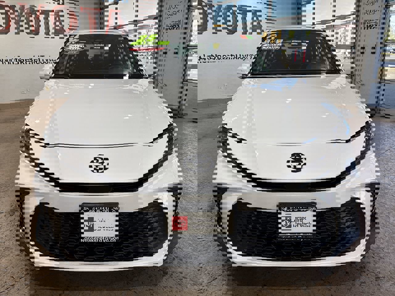 Certified 2025 Toyota Camry SE image 5