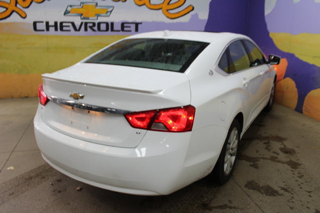 Used 2019 Chevrolet Impala LT w/ Sunroof and Spoiler Package FWD image 8