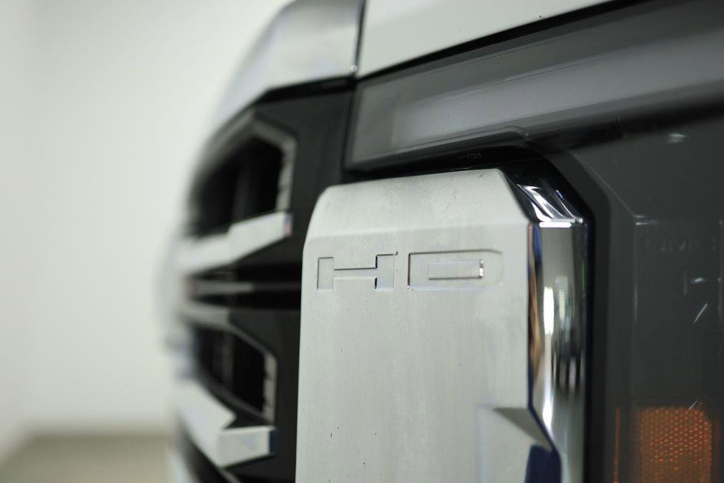 Used 2024 GMC Sierra 3500 SLT image 27