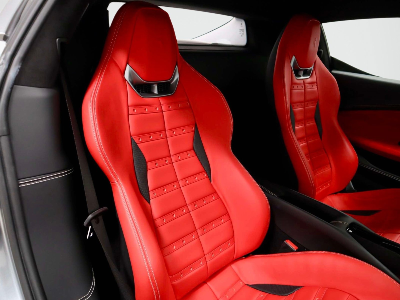 Certified 2024 Ferrari 296 GTB RWD image 18