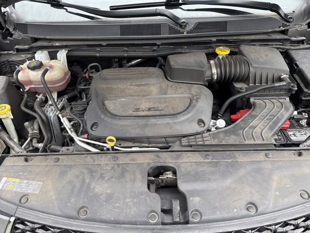 Used 2022 Chrysler Pacifica Touring-L FWD image 24