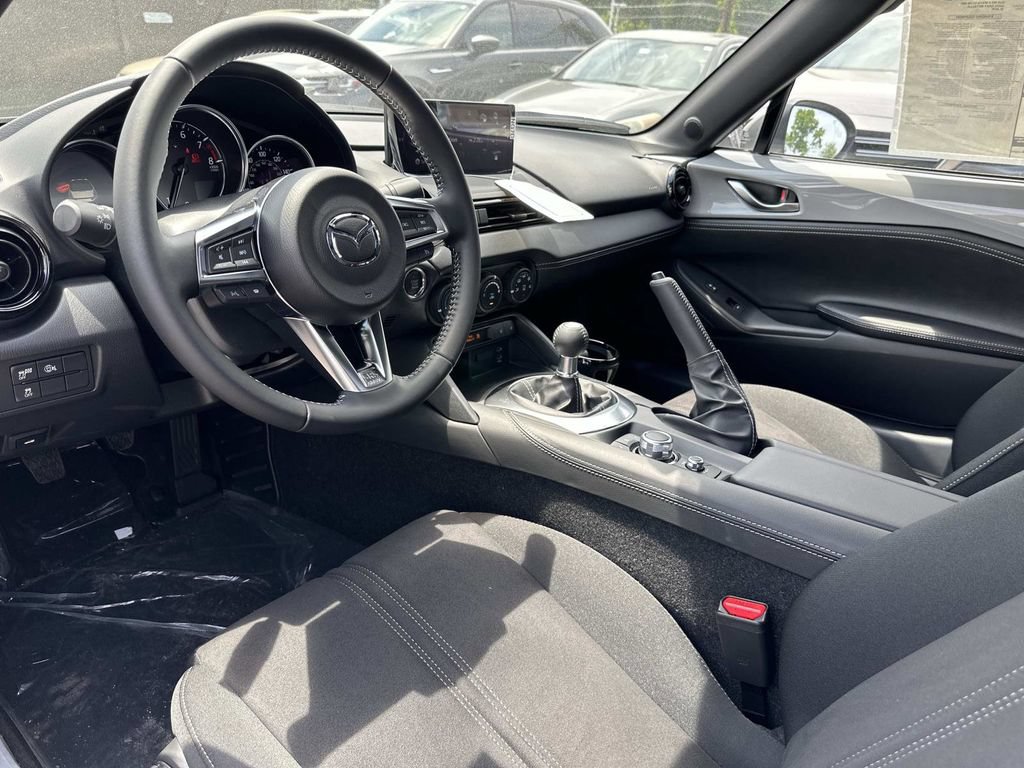 New 2026 MAZDA MX-5 Miata Club RWD image 9