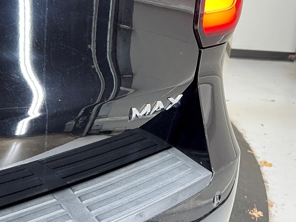 Used 2022 Ford Expedition Max Limited image 10