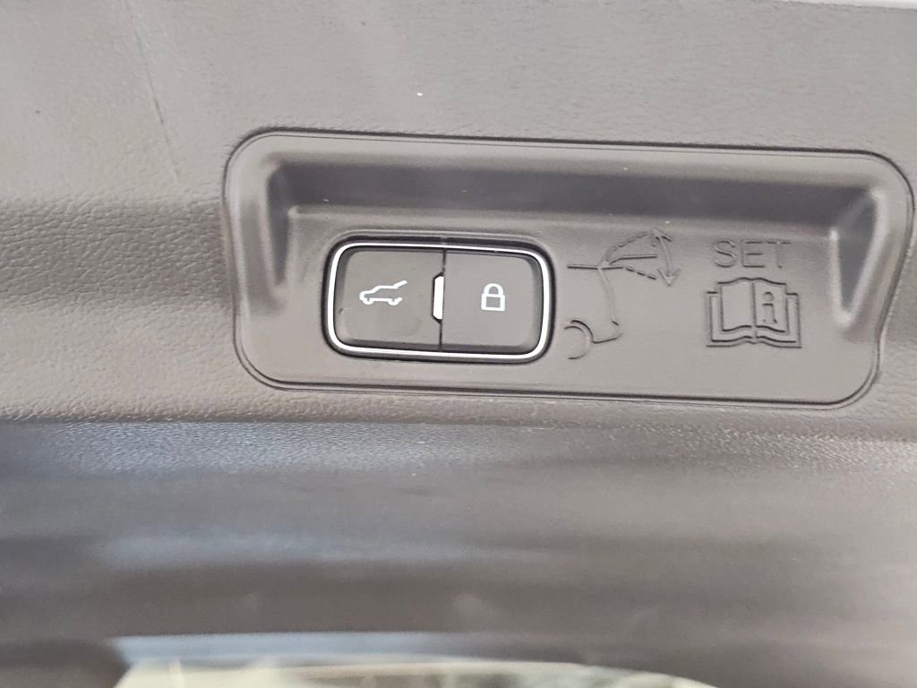 New 2026 Ford Explorer ST w/ Sun And Sound Package image 38