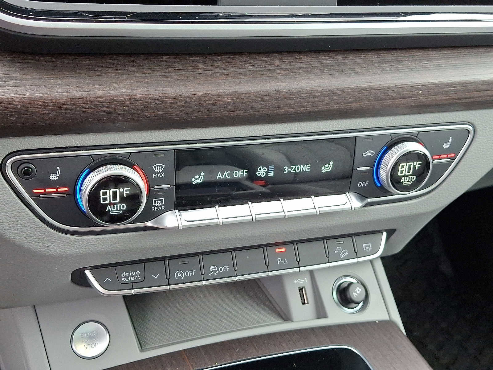 Used 2024 Audi Q5 2.0T Premium image 17