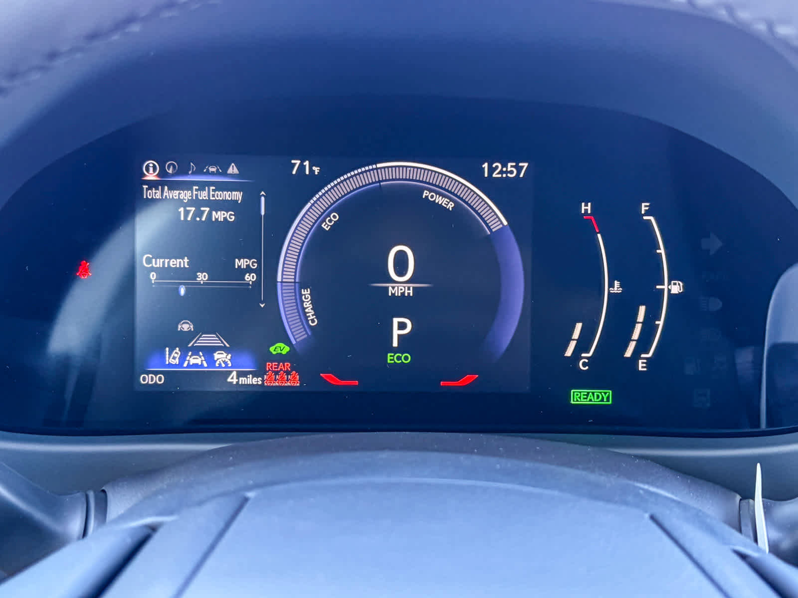 New 2026 Lexus UX 300h FWD image 25