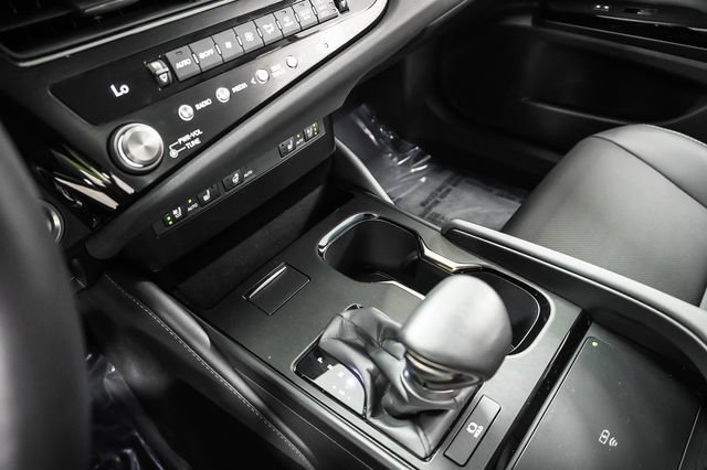 Certified 2025 Lexus ES 350 w/ Premium Package FWD image 17