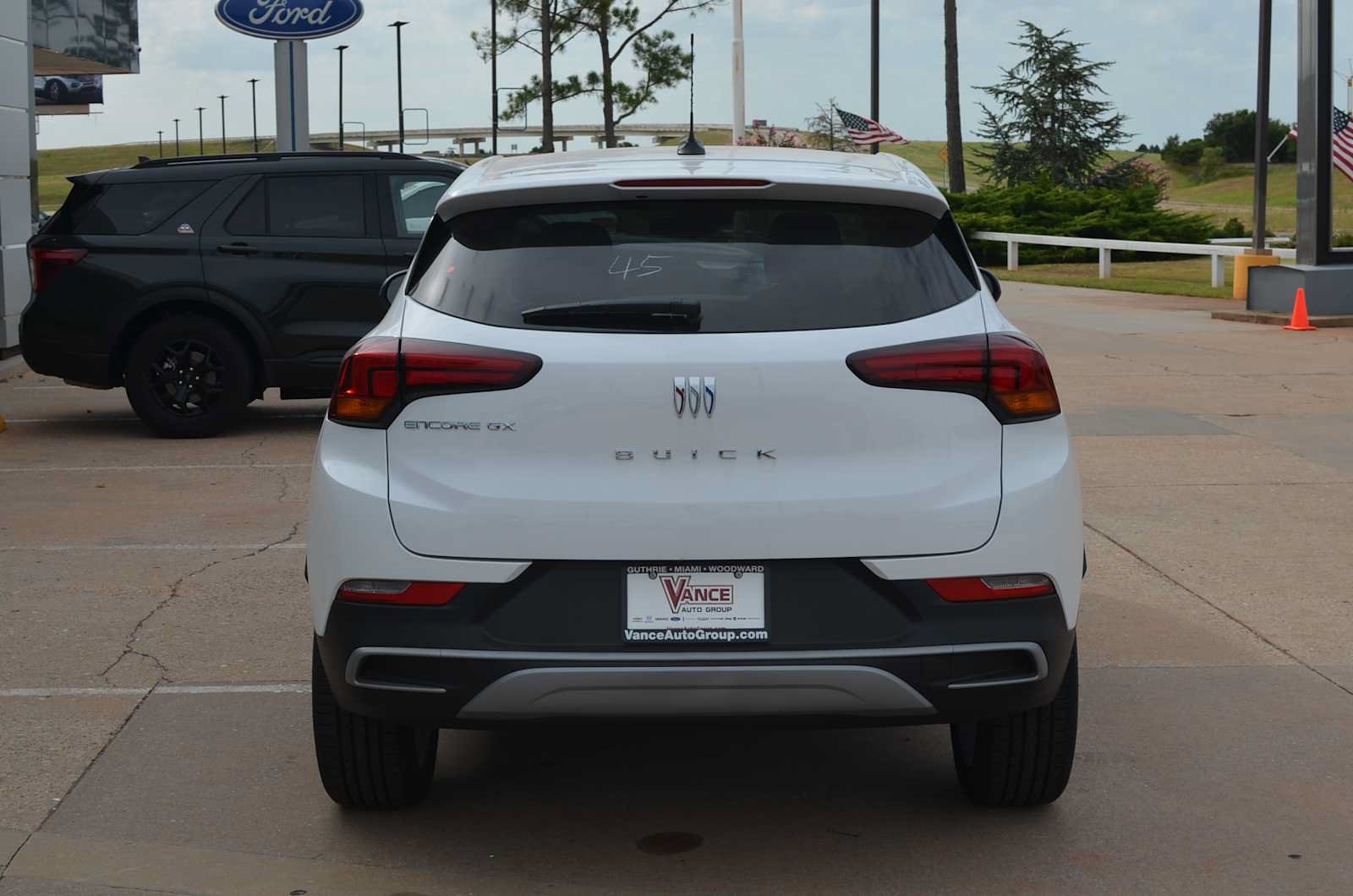 New 2026 Buick Encore GX Preferred w/ Comfort Package FWD image 6