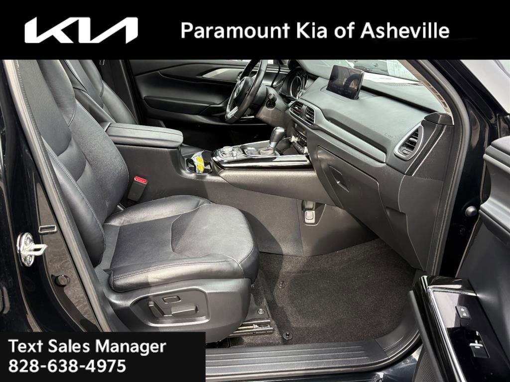 Used 2023 MAZDA CX-9 Touring image 18