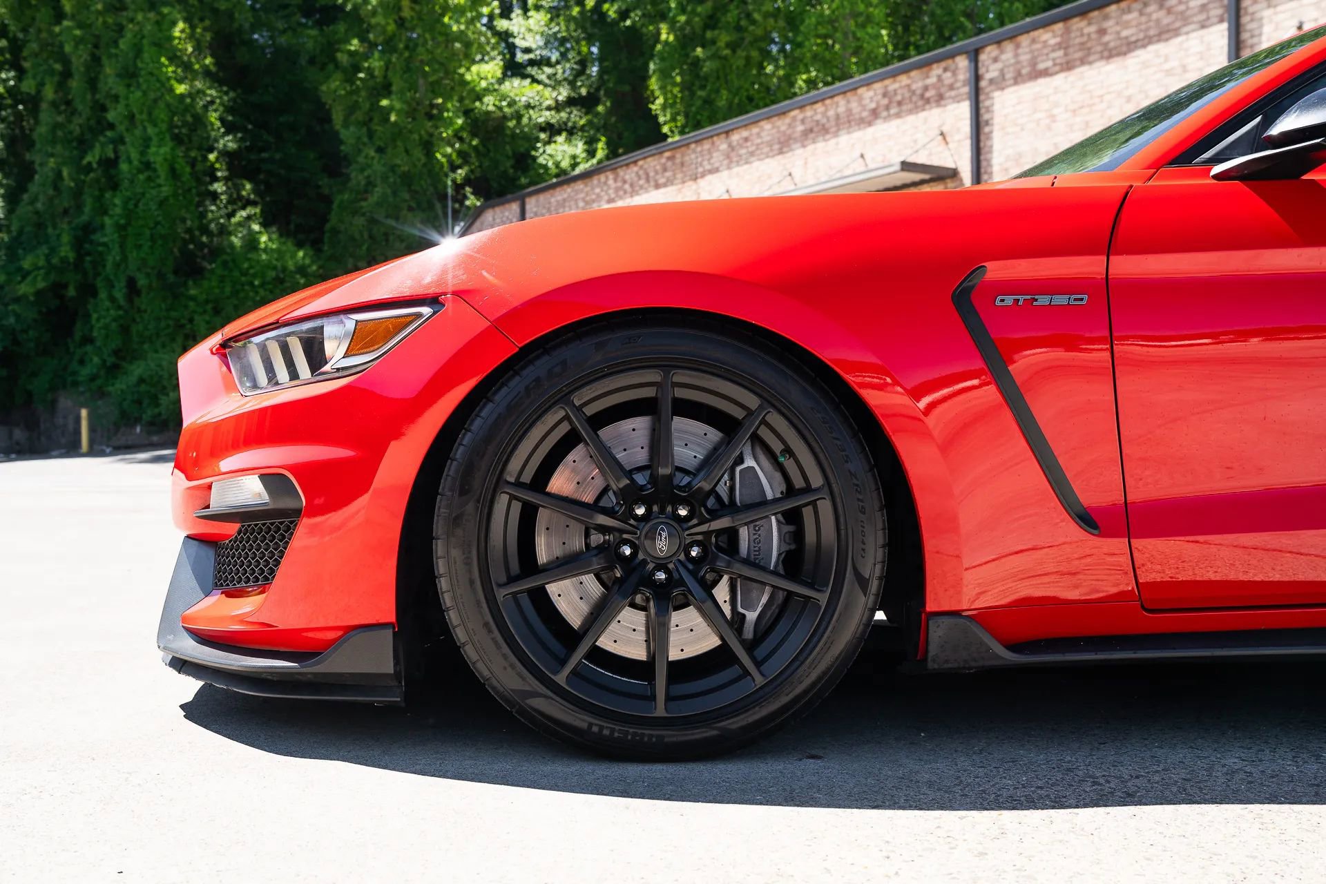 Used 2017 Ford Mustang Shelby GT350 w/ Electronics Package image 5