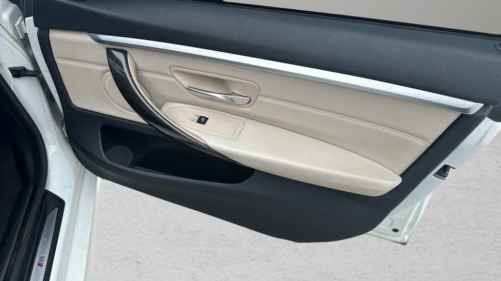 Used 2015 BMW 428i Gran Coupe xDrive image 31