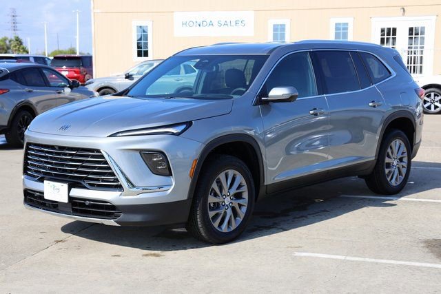 New 2026 Buick Enclave Preferred image 3