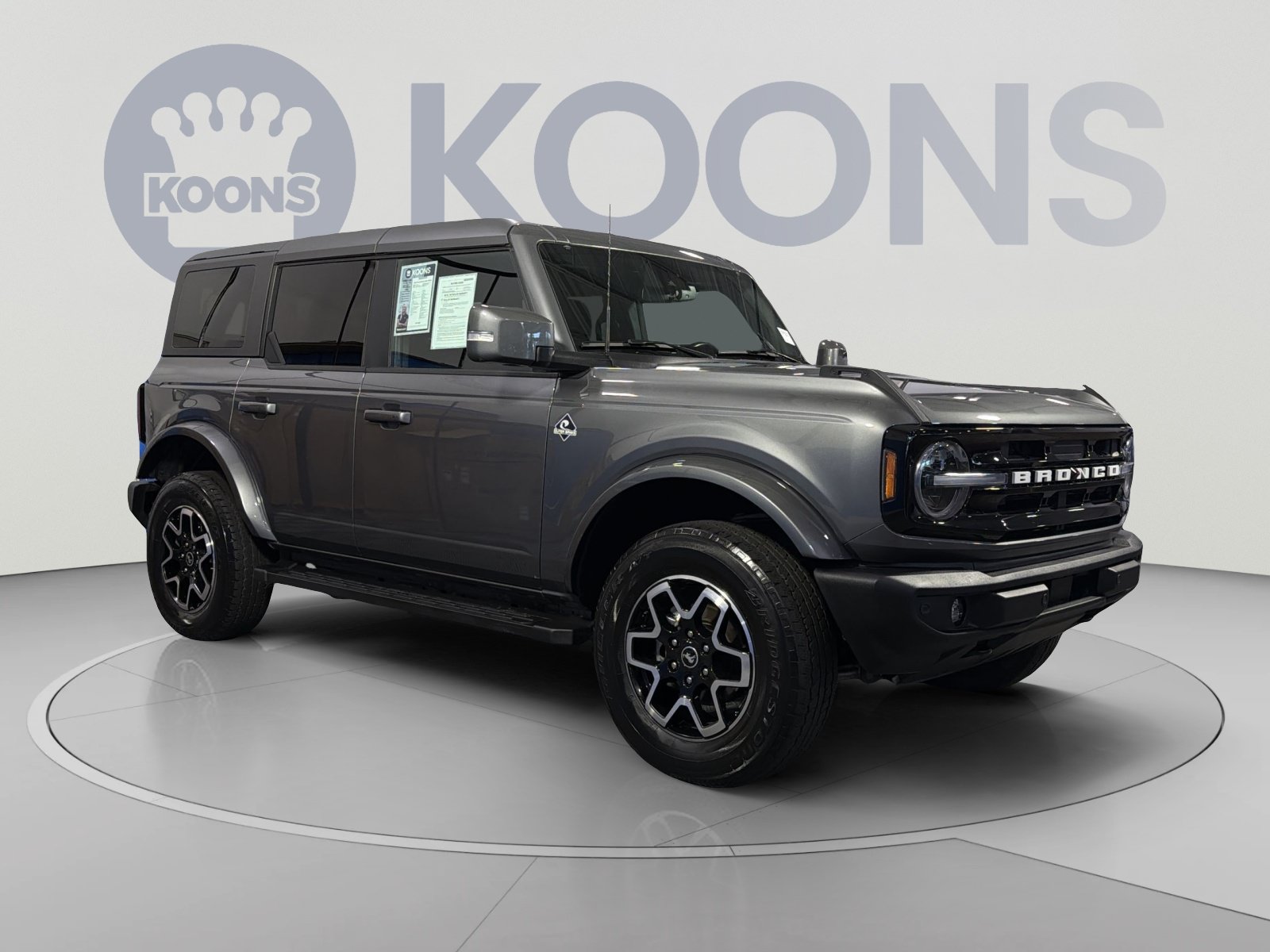 Used 2023 Ford Bronco Outer Banks AWD/4WD image 10