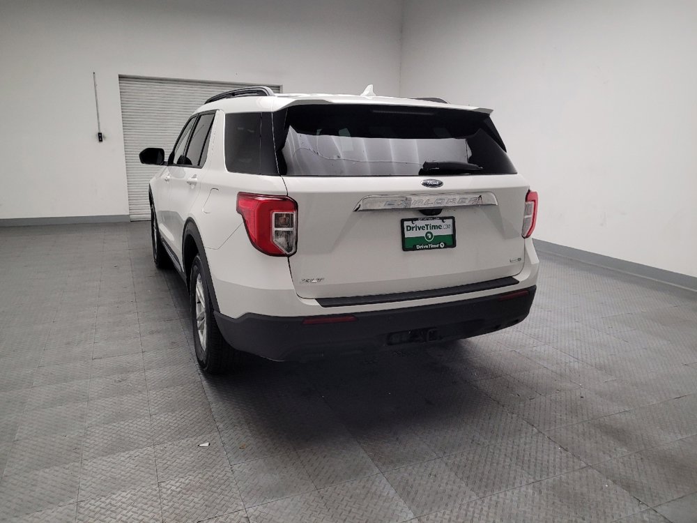 Used 2020 Ford Explorer XLT w/ Comfort Package image 6
