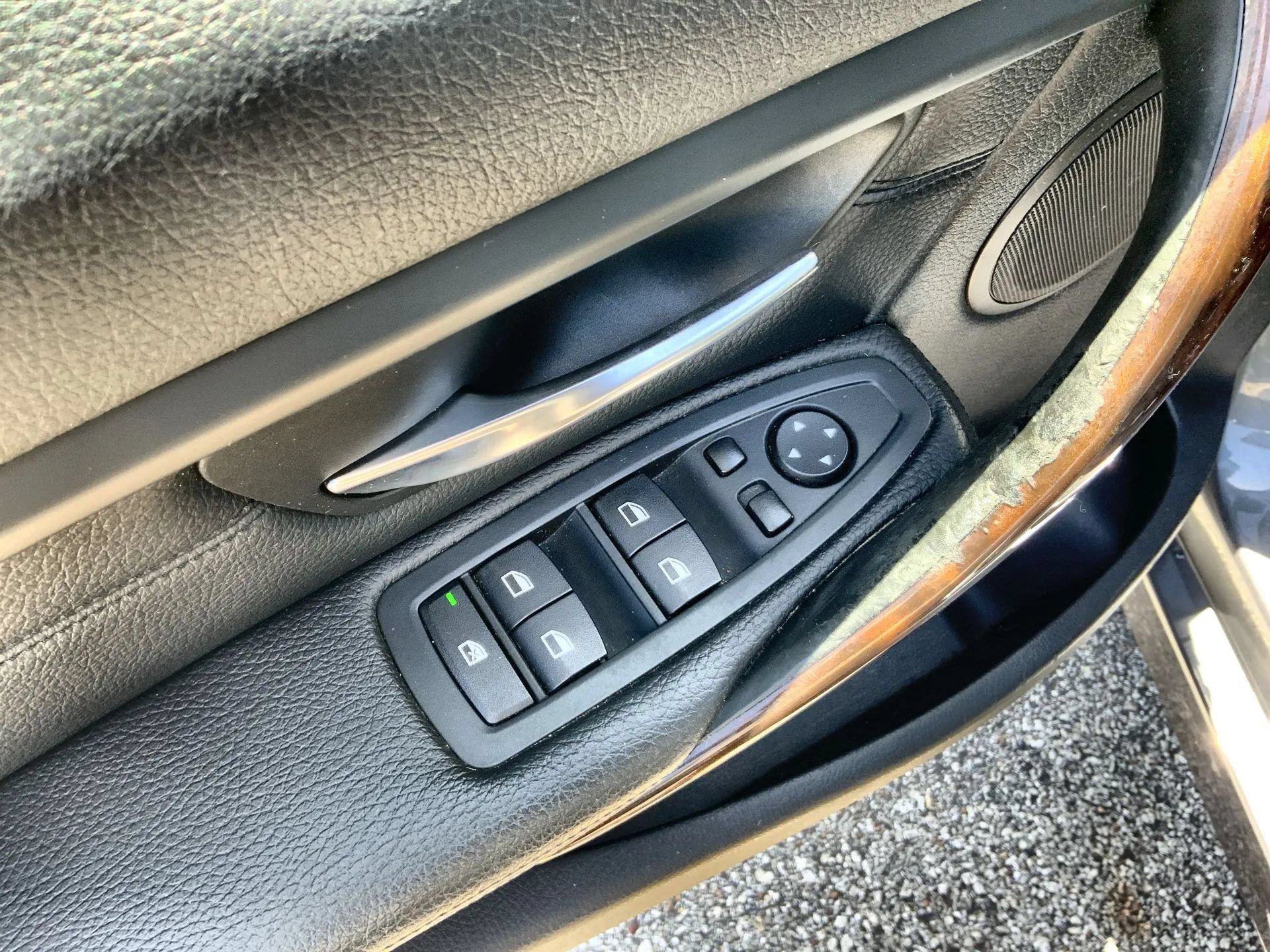 Used 2014 BMW 328i xDrive Sedan AWD/4WD image 15