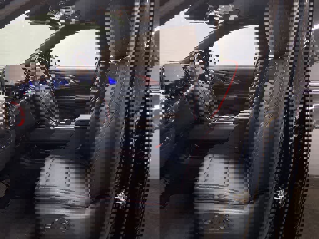 Used 2024 Chevrolet Equinox EV RS image 14