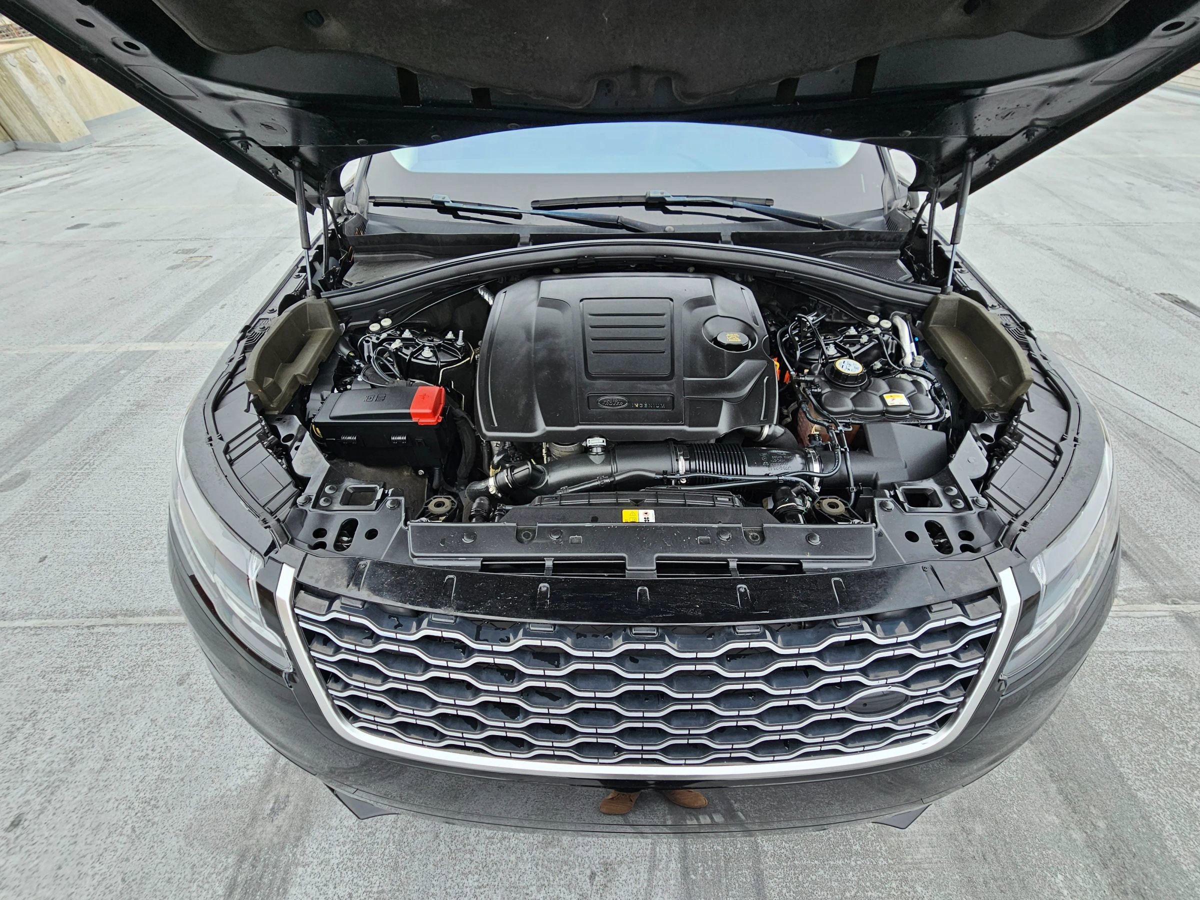 Used 2021 Land Rover Range Rover Velar S image 35