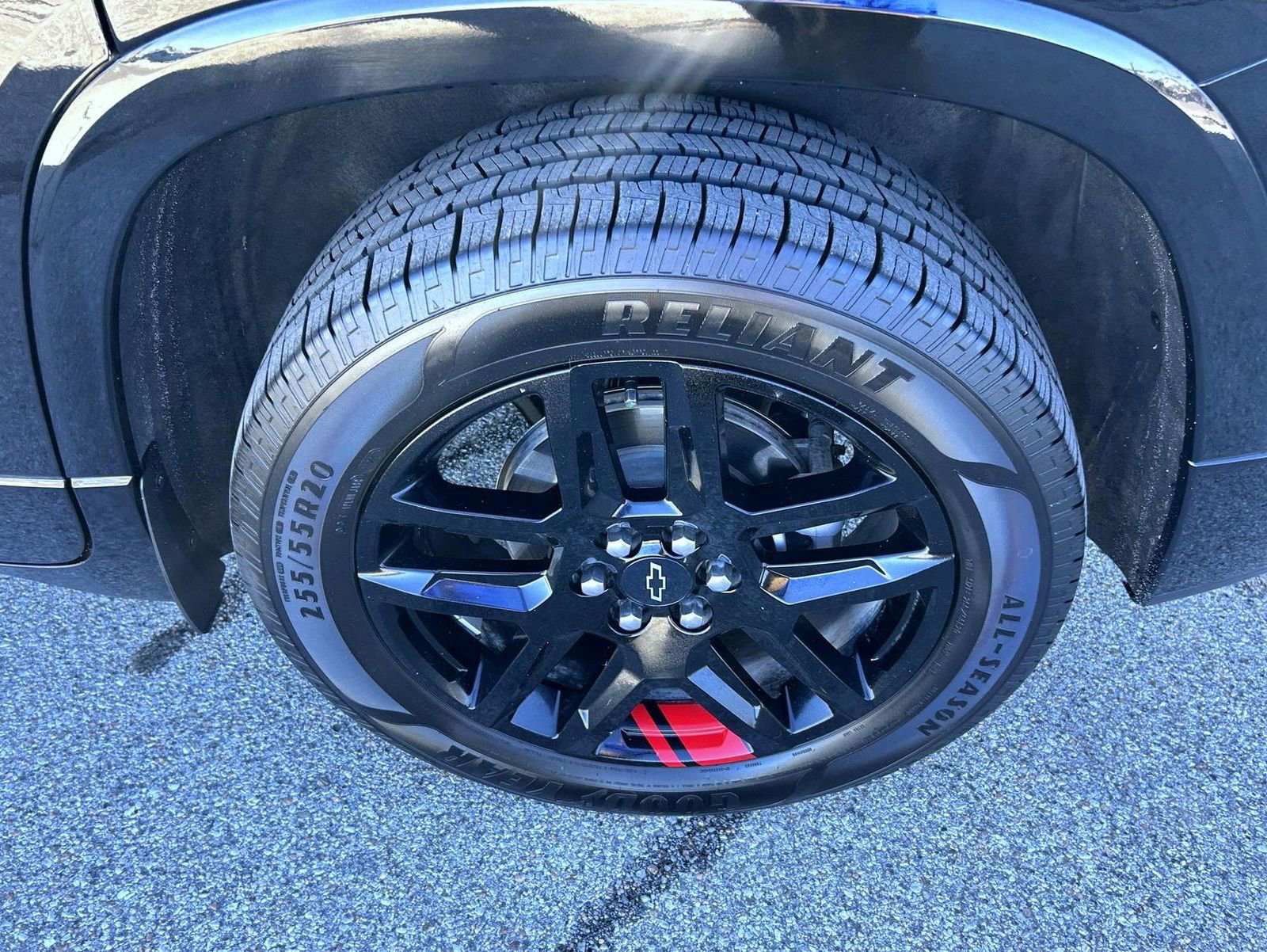 Certified 2023 Chevrolet Traverse Premier w/ Redline Edition image 24