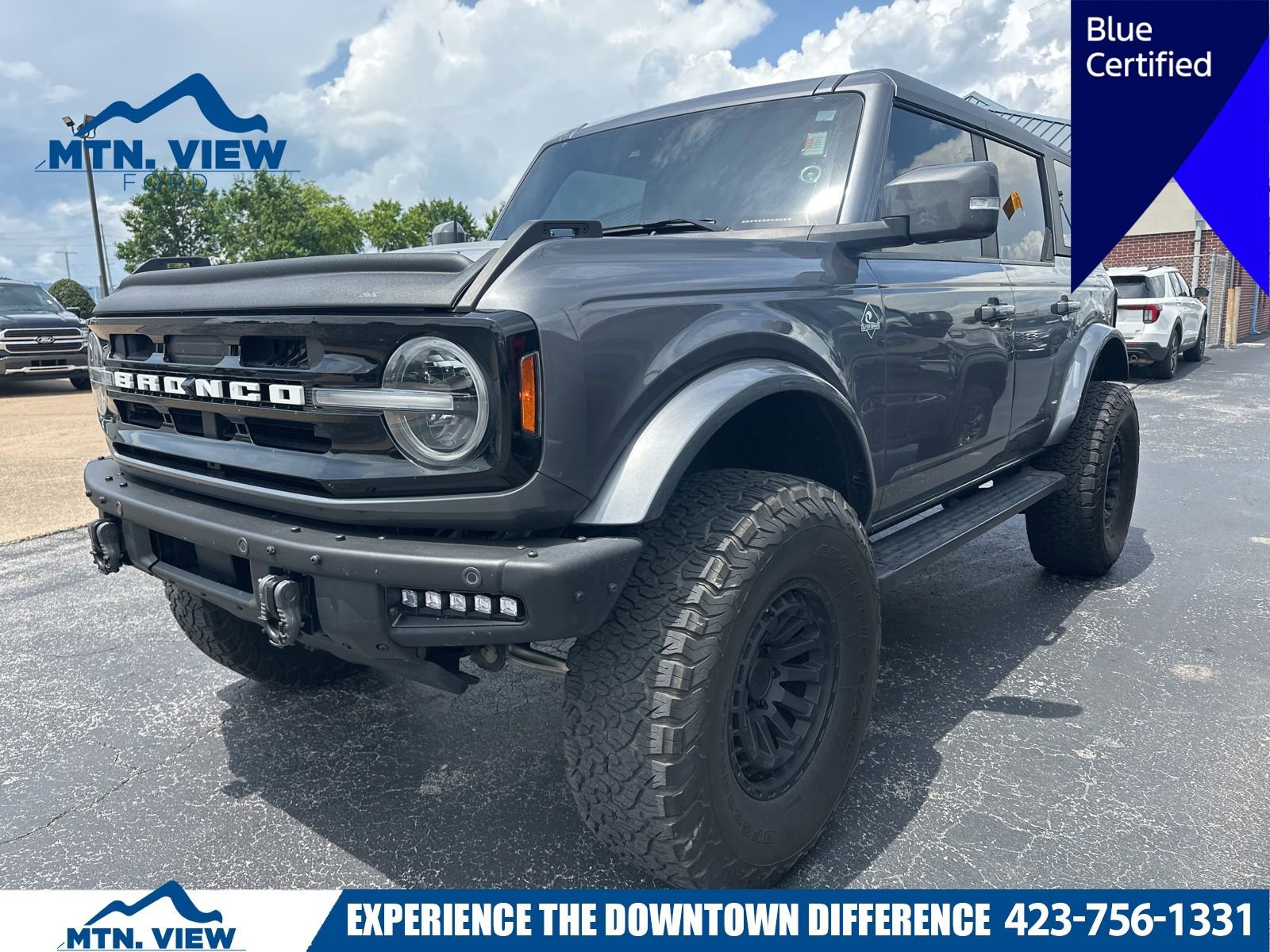 Used 2023 Ford Bronco Outer Banks AWD/4WD image 1