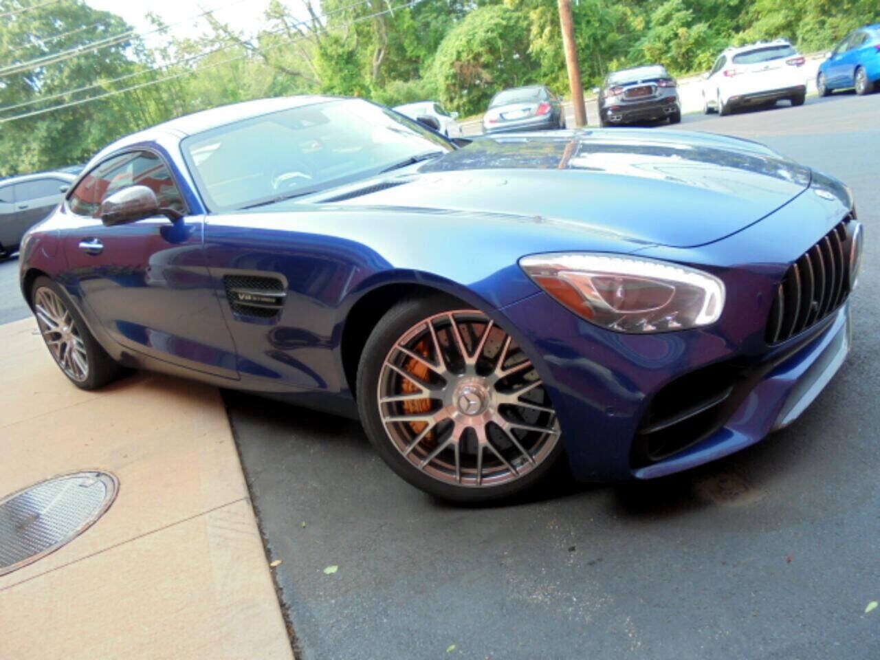 Used 2018 Mercedes-Benz AMG GT S image 3