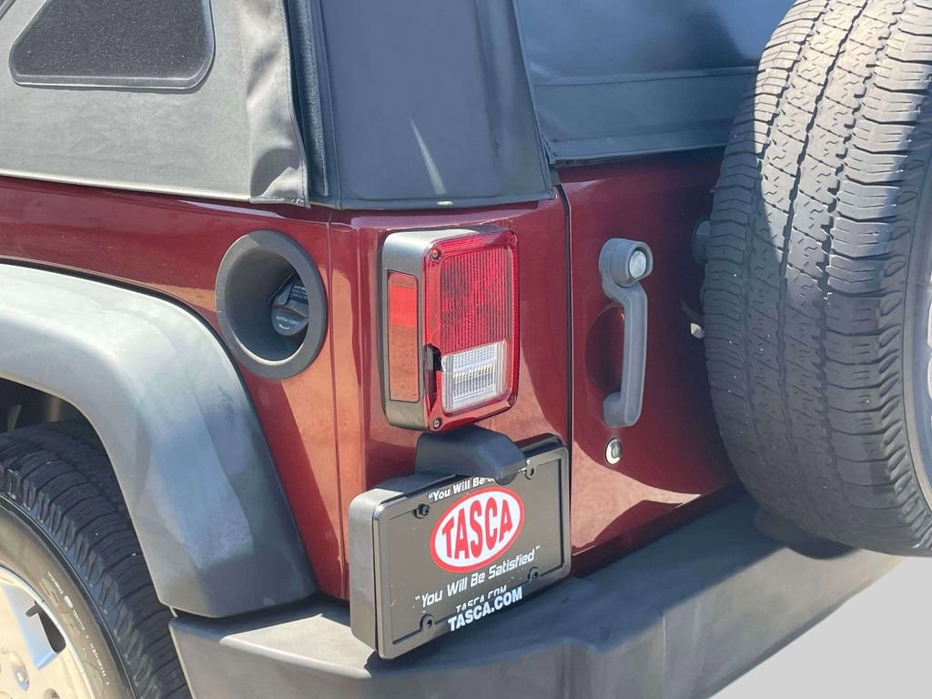 Used 2010 Jeep Wrangler Sport AWD/4WD image 12